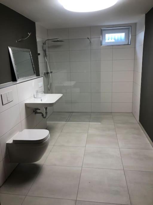 Wohnung Zur Langzeitmiete Geeignet Bad Kreuznach Exterior photo
